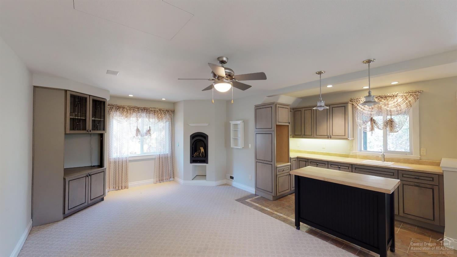 Squaw Creek Canyon - Residential