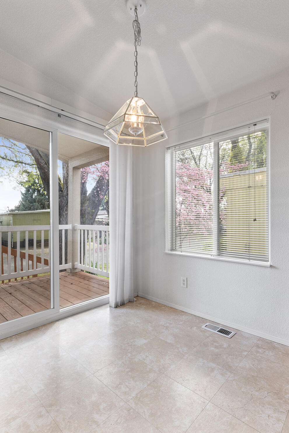 3700 Bellinger Lane 33