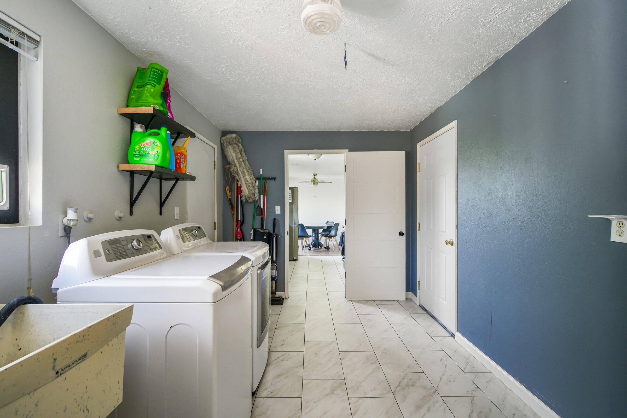 Meadowbrook Estate - Residential