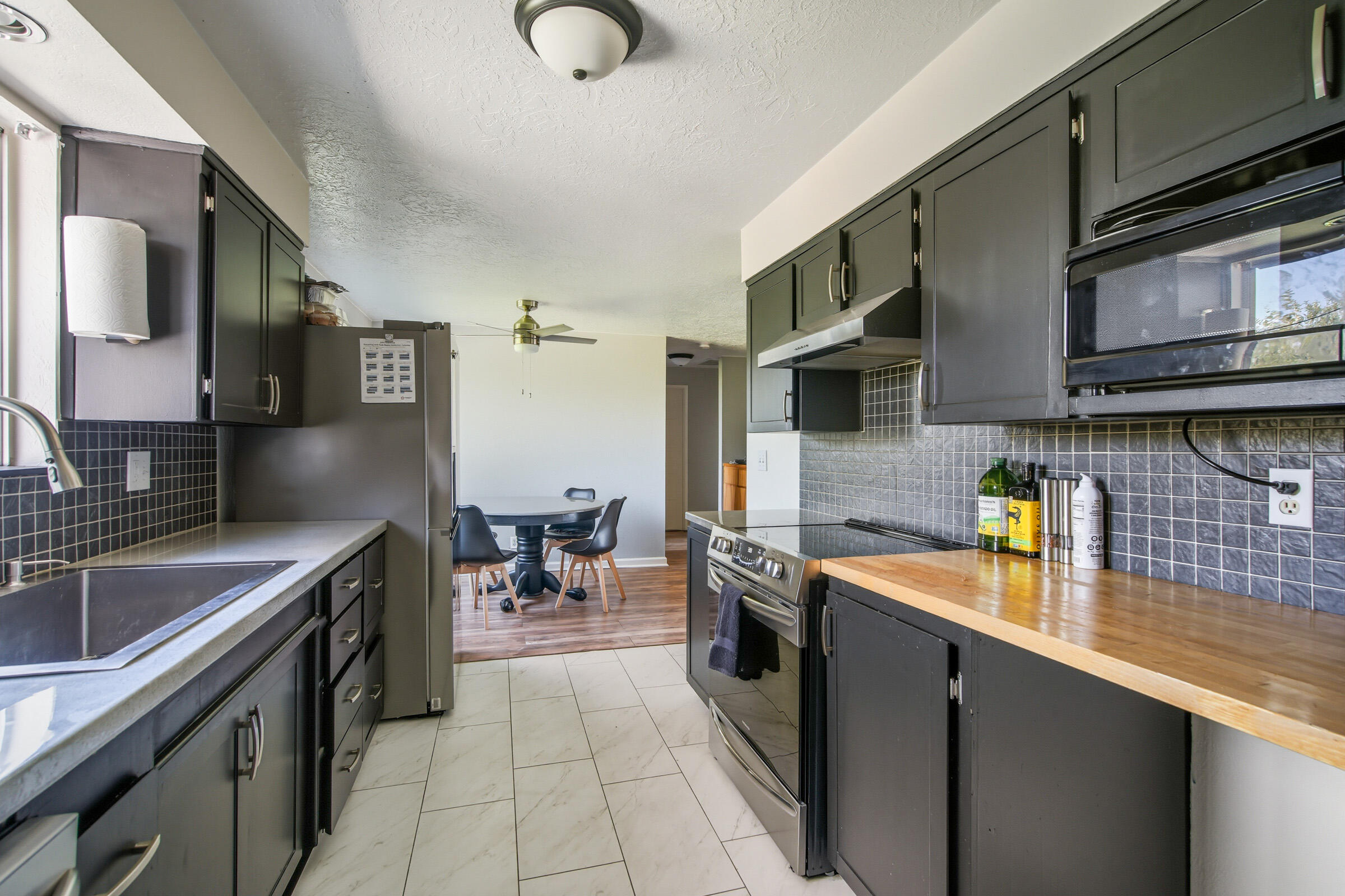 Meadowbrook Estate - Residential