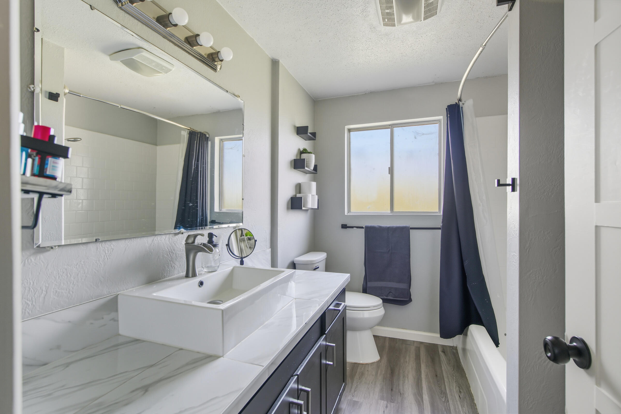 Meadowbrook Estate - Residential