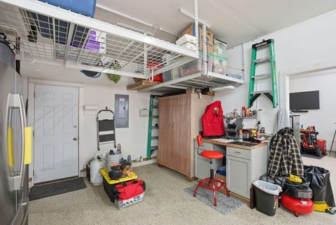 Tiny photo for 2440 Linnet Lane, Redmond, OR 97756 (MLS # 220217670)