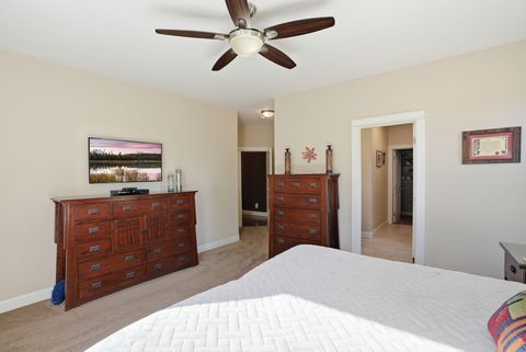 Tiny photo for 2440 Linnet Lane, Redmond, OR 97756 (MLS # 220217670)