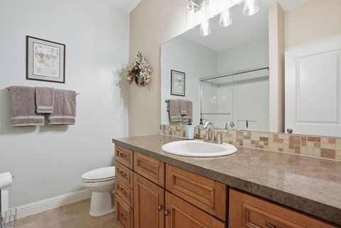 Tiny photo for 2440 Linnet Lane, Redmond, OR 97756 (MLS # 220217670)