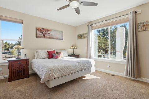 Tiny photo for 2440 Linnet Lane, Redmond, OR 97756 (MLS # 220217670)