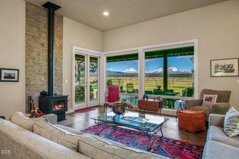 Tiny photo for 16845 Varco Road, Bend, OR 97703 (MLS # 220222787)