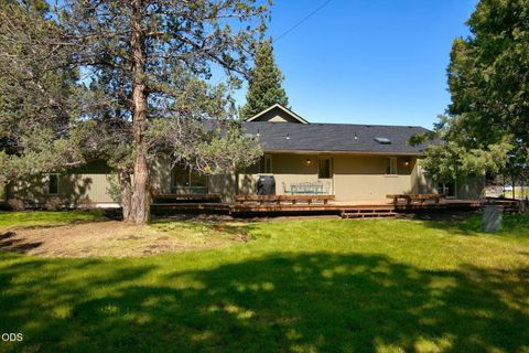 Tiny photo for 16845 Varco Road, Bend, OR 97703 (MLS # 220222787)