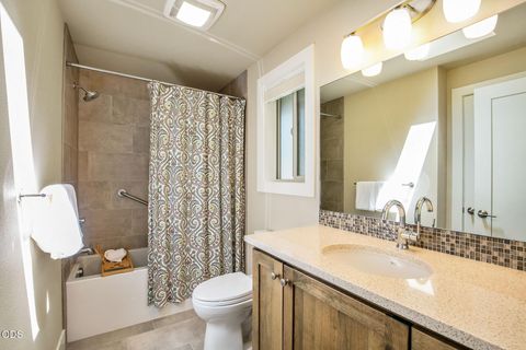Tiny photo for 16845 Varco Road, Bend, OR 97703 (MLS # 220222787)