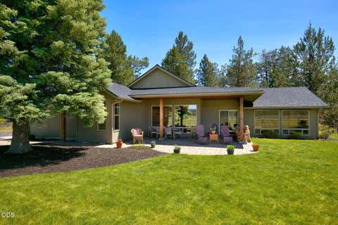 Photo of 16845 Varco Road, Bend, OR 97703 (MLS # 220222787)