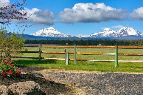 Tiny photo for 16845 Varco Road, Bend, OR 97703 (MLS # 220222787)
