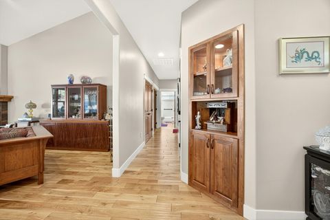 Tiny photo for 3681 Windgate Street, Medford, OR 97504 (MLS # 220211121)