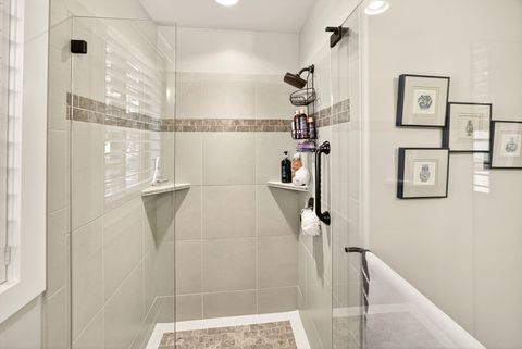 Tiny photo for 3681 Windgate Street, Medford, OR 97504 (MLS # 220211121)