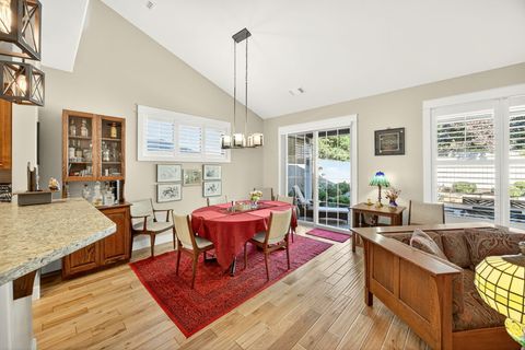 Tiny photo for 3681 Windgate Street, Medford, OR 97504 (MLS # 220211121)