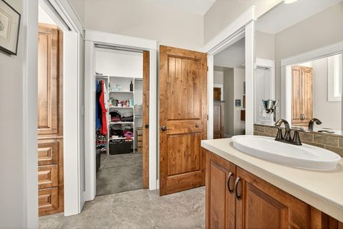 Tiny photo for 3681 Windgate Street, Medford, OR 97504 (MLS # 220211121)