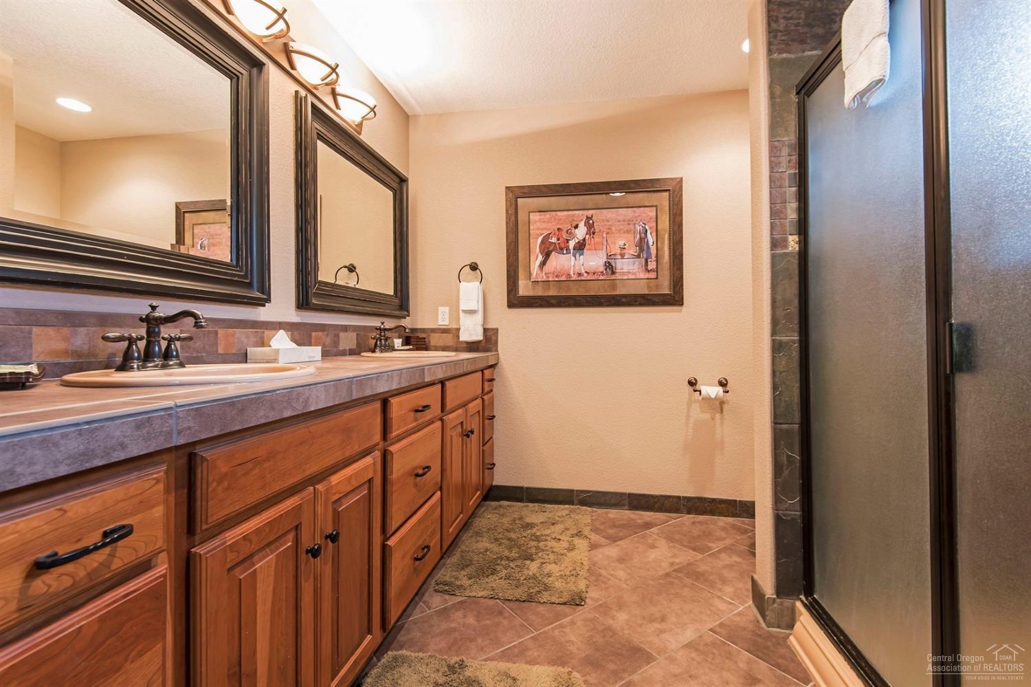 Fairway Crest Village - Residential