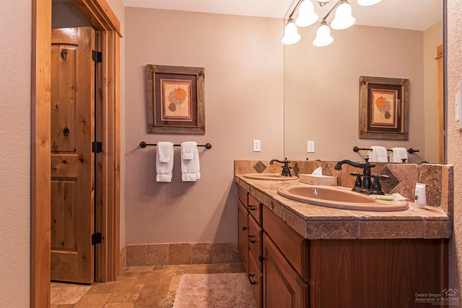 Fairway Crest Village - Residential