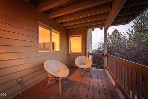 Tiny photo for 1819 SW Troon Avenue, Bend, OR 97702 (MLS # 220224083)
