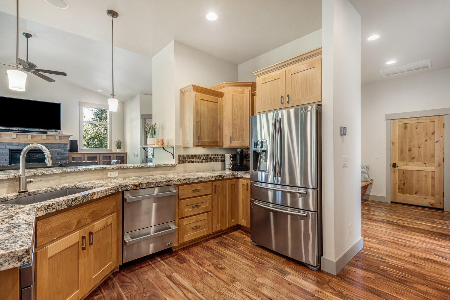 Deschutes Pointe - Residential