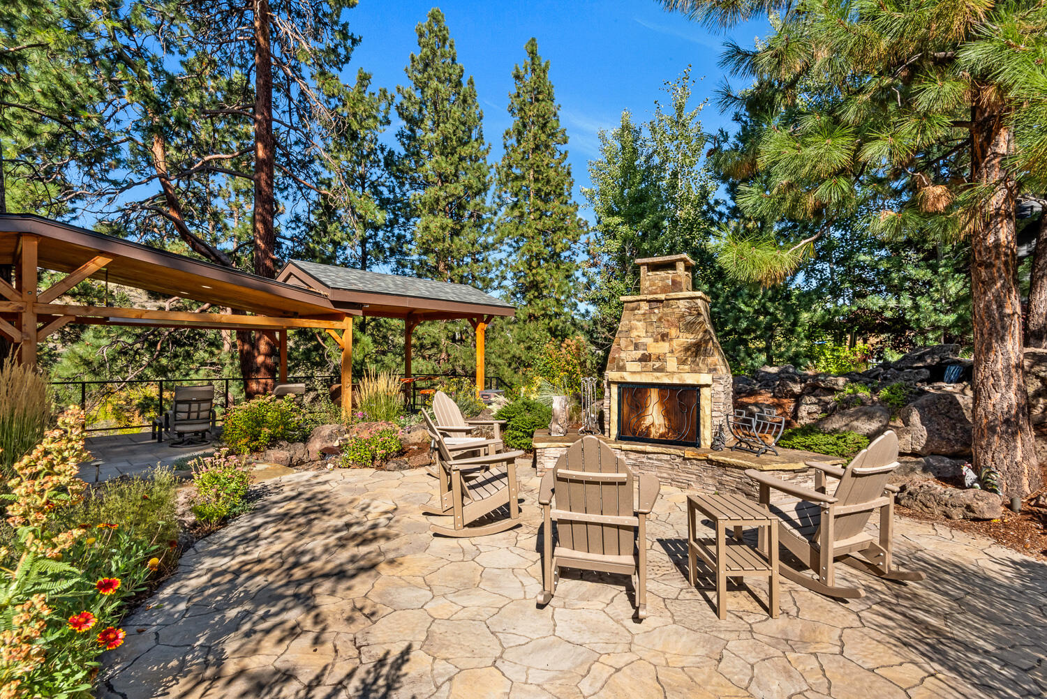 Deschutes Pointe - Residential