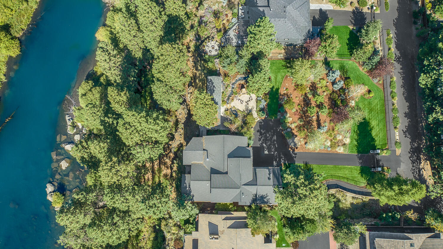 Deschutes Pointe - Residential