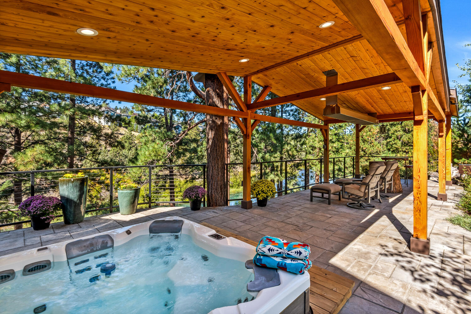 Deschutes Pointe - Residential