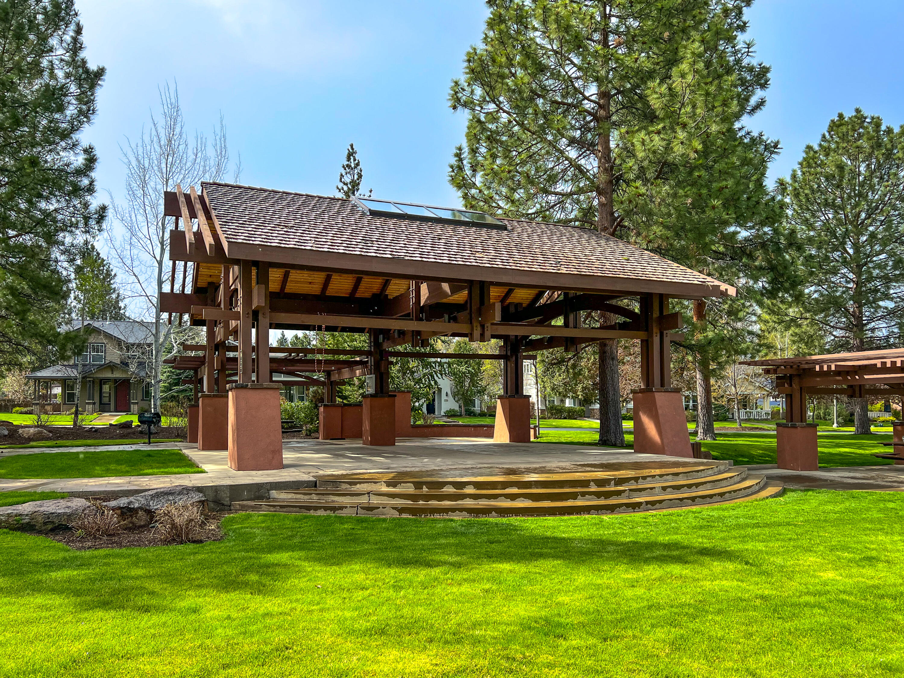 Parks At Broken Top - Residential