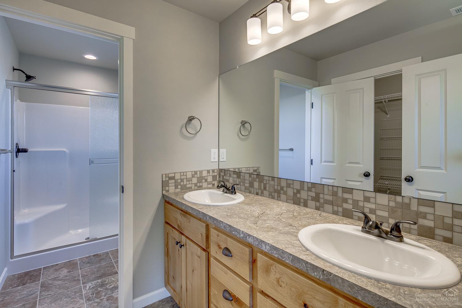 Fieldstone Crossing - Residential