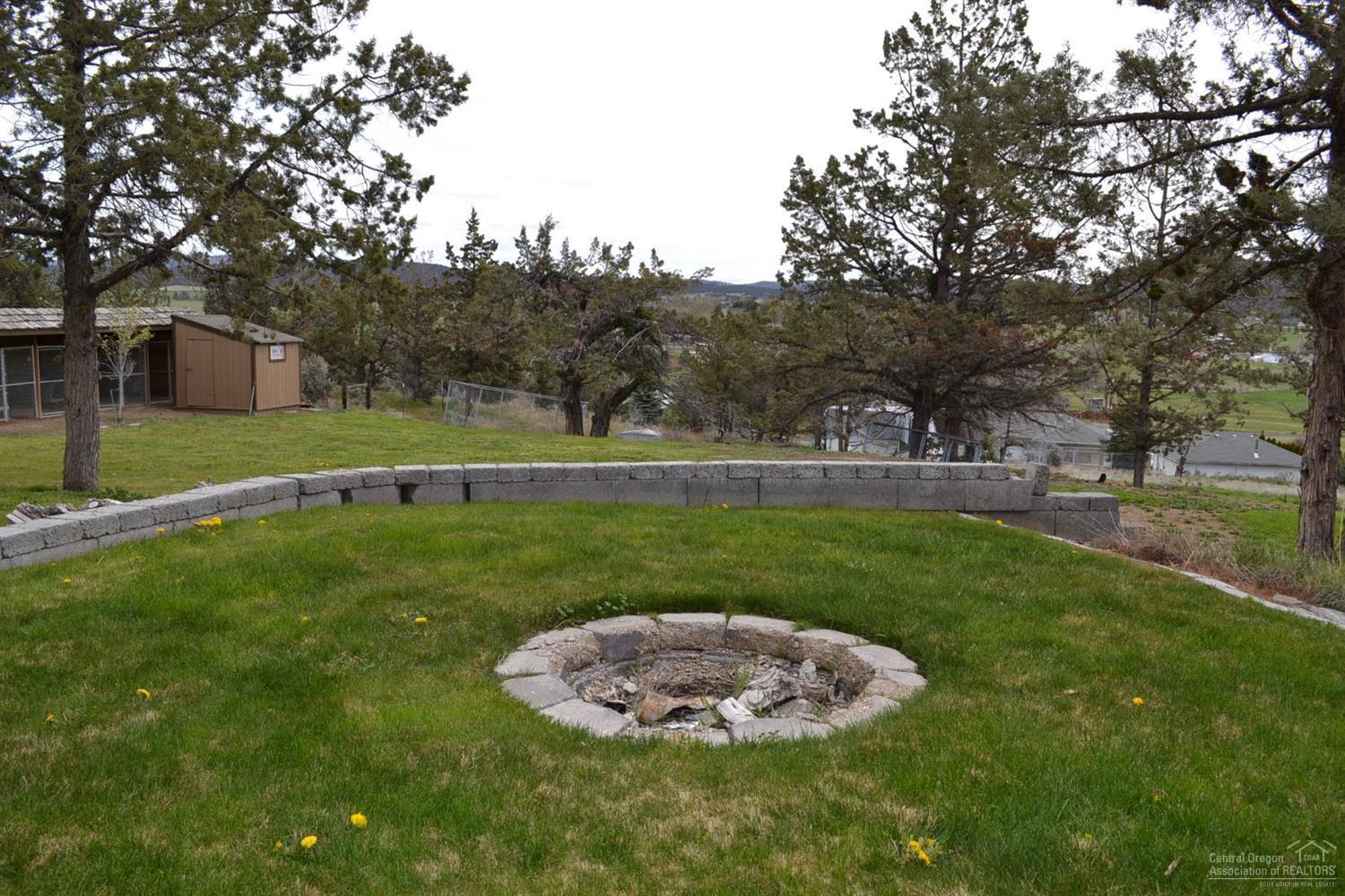 Knob Hill - Residential