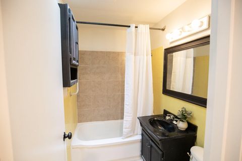 Tiny photo for 10556 Wright Avenue, Klamath Falls, OR 97603 (MLS # 220220139)