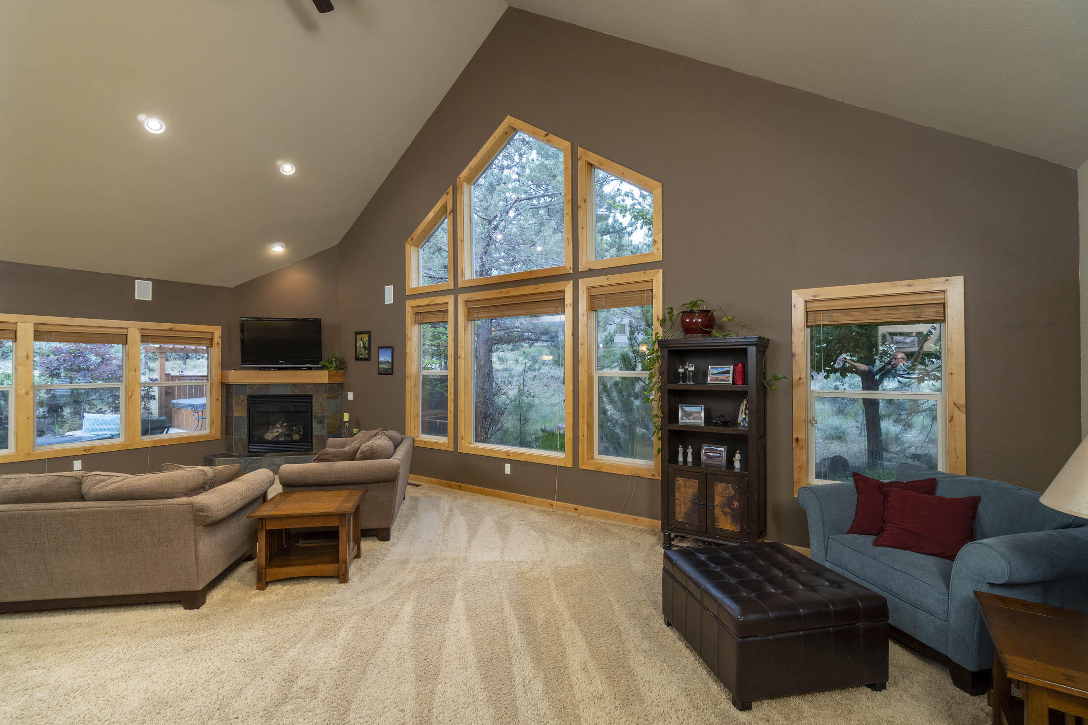 Mountain Pine - Residential