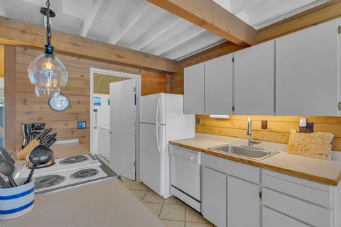 Tiny photo for 17825 Pine Mountain Lane #13, Sunriver, OR 97707 (MLS # 220213606)