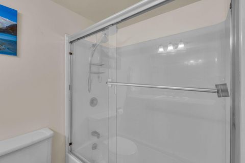 Tiny photo for 17825 Pine Mountain Lane #13, Sunriver, OR 97707 (MLS # 220213606)