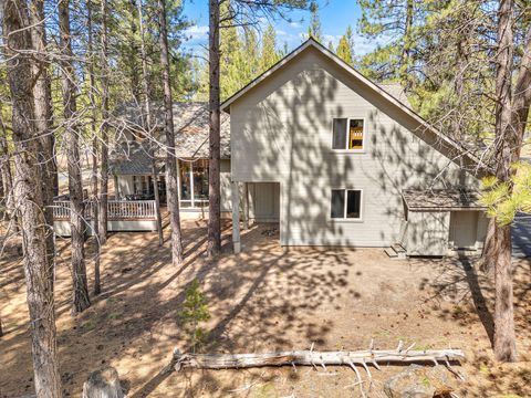 Tiny photo for 17825 Pine Mountain Lane #13, Sunriver, OR 97707 (MLS # 220213606)