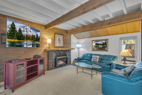 Tiny photo for 17825 Pine Mountain Lane #13, Sunriver, OR 97707 (MLS # 220213606)