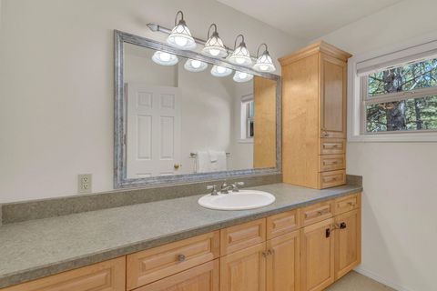 Tiny photo for 17825 Pine Mountain Lane #13, Sunriver, OR 97707 (MLS # 220213606)