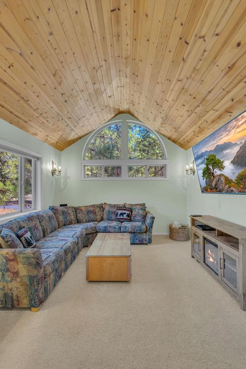 Tiny photo for 17825 Pine Mountain Lane #13, Sunriver, OR 97707 (MLS # 220213606)