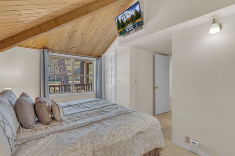 Tiny photo for 17825 Pine Mountain Lane #13, Sunriver, OR 97707 (MLS # 220213606)