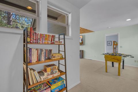 Tiny photo for 17825 Pine Mountain Lane #13, Sunriver, OR 97707 (MLS # 220213606)