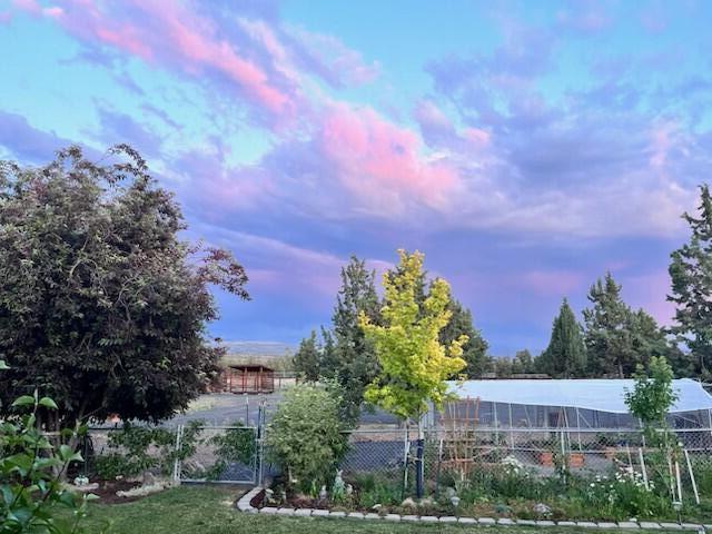 Happy Trails - Residential