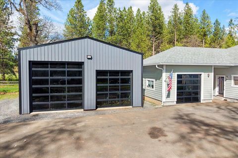 Tiny photo for 9011 Monument Drive, Grants Pass, OR 97526 (MLS # 220217300)