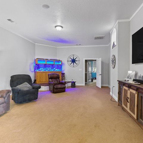 Tiny photo for 9011 Monument Drive, Grants Pass, OR 97526 (MLS # 220217300)