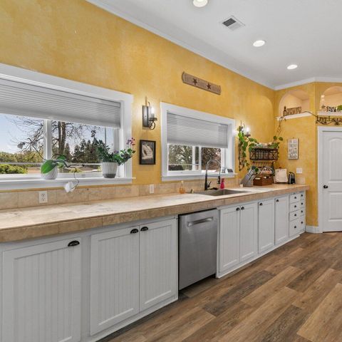 Tiny photo for 9011 Monument Drive, Grants Pass, OR 97526 (MLS # 220217300)