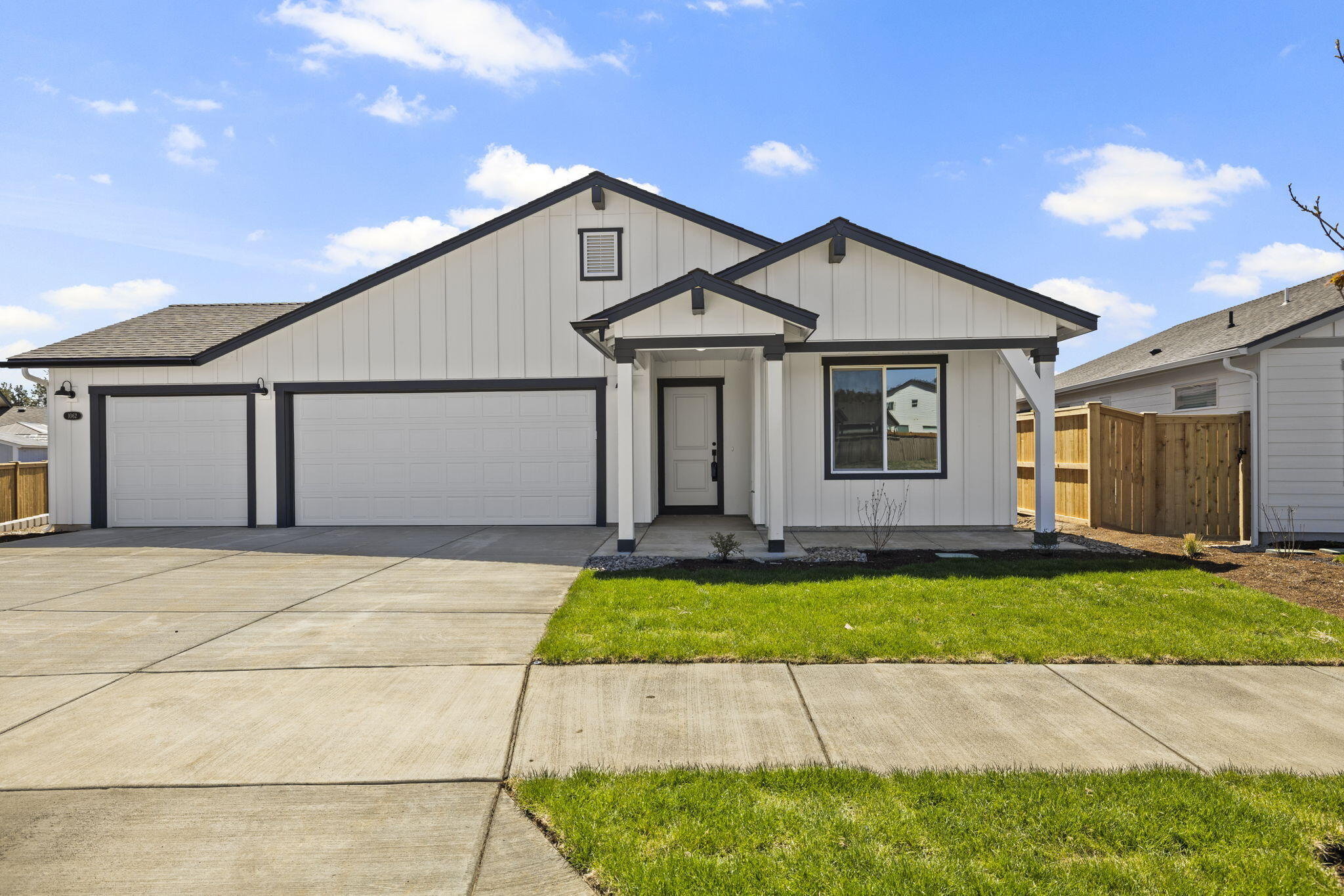 1062 NW Walnut Avenue 70
