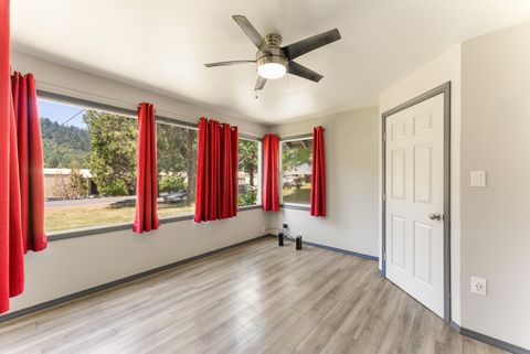 Tiny photo for 5100 N River Road, Gold Hill, OR 97525 (MLS # 220211512)