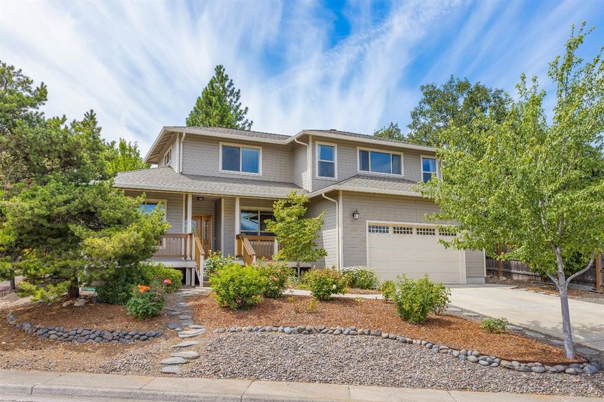 Beautifully maintained one owner home - perfect for a couple or a growing family. The four bedroom and three full bathrooms is a rare Ashland find. There is also a large bonus room perfect for extra entertaining space or overflow guests. Custom built in 2006, this prairie-style home is situated to enjoy solar exposure in winter while also minimizing the heat during the warm summer months. Great natural light throughout and breathtaking views of the surrounding mountains including Grizzly Peak. Plenty of space in the kitchen with granite counters, eating bar and adjacent breakfast nook. Roomy great room offers a gas fireplace and easy access to the covered back patio. Main level master with spa like bath, dual sinks, jetted tub and walk in closet. Two car attached garage with utility sink and extra storage. Home has central vacuum, HEPA Air Filtration downstairs, dual gas water heaters, zonal heating and air conditioning.