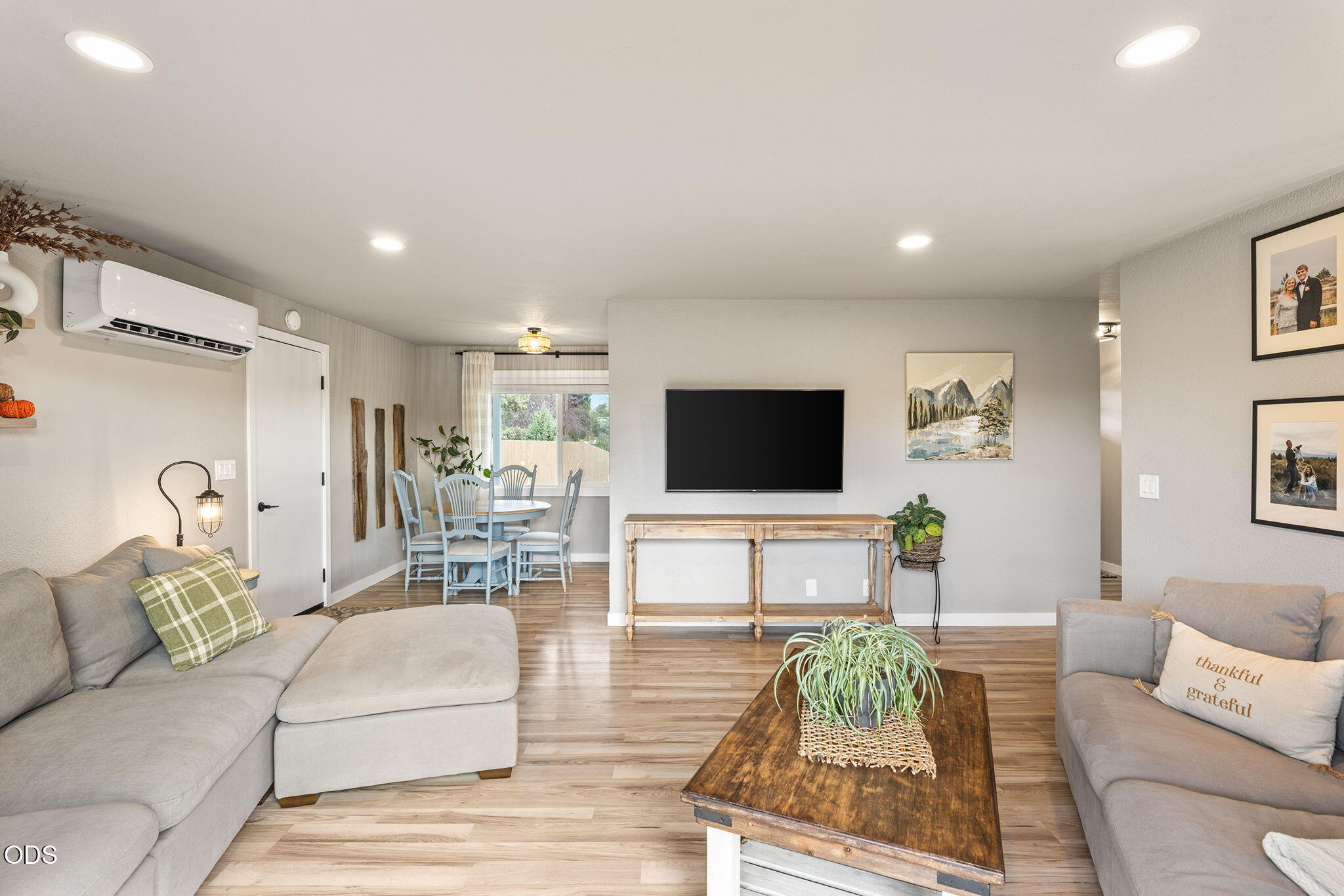 400 SW 32nd Court
