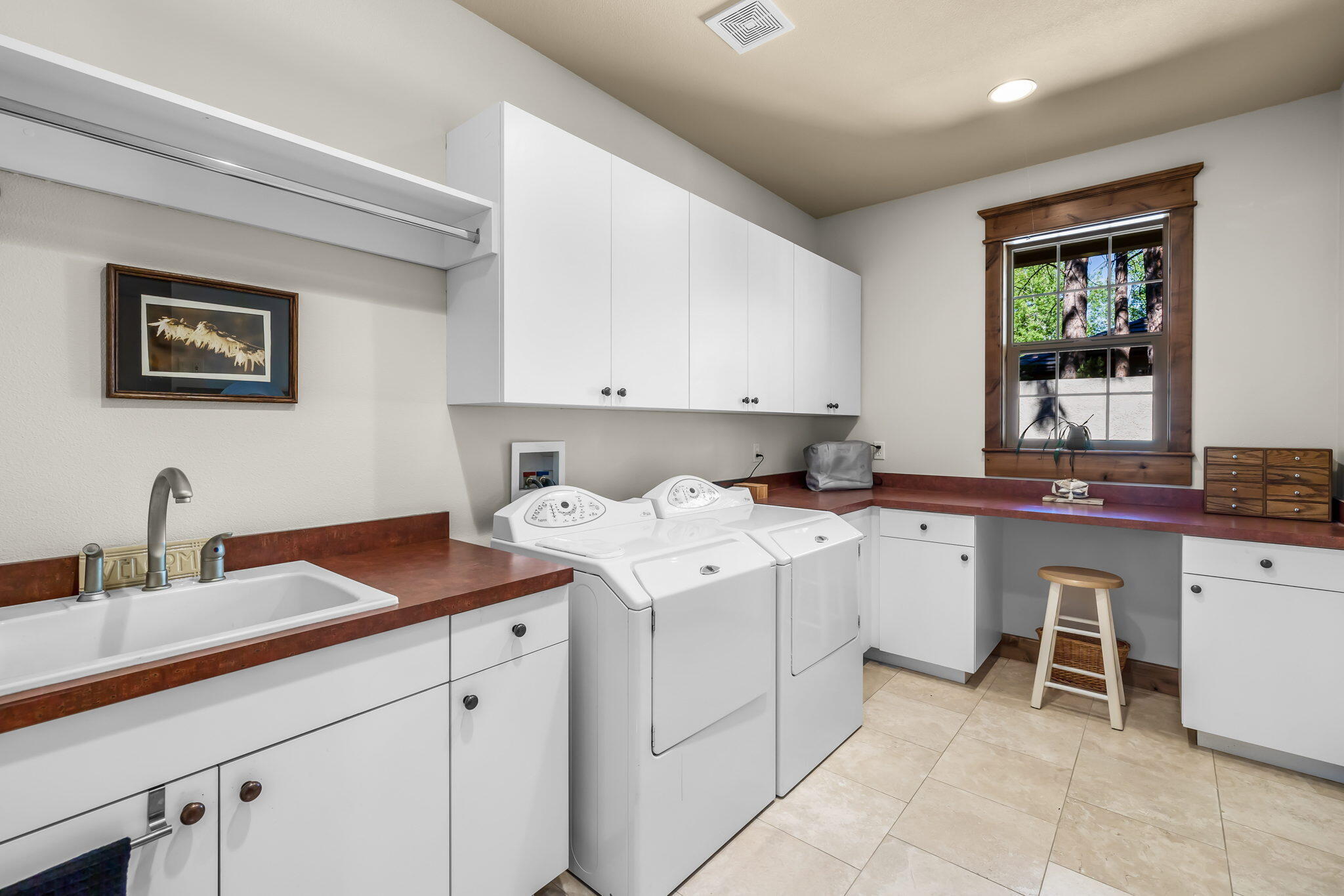 Broken Top - Residential