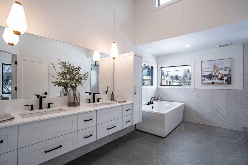 1st Addition Bend Pk - Residential