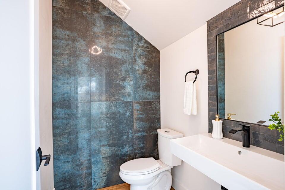 1st Addition Bend Pk - Residential