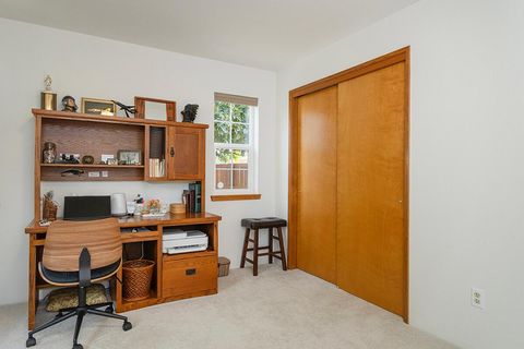 Tiny photo for 2206 Egret Court, Grants Pass, OR 97526 (MLS # 220212728)